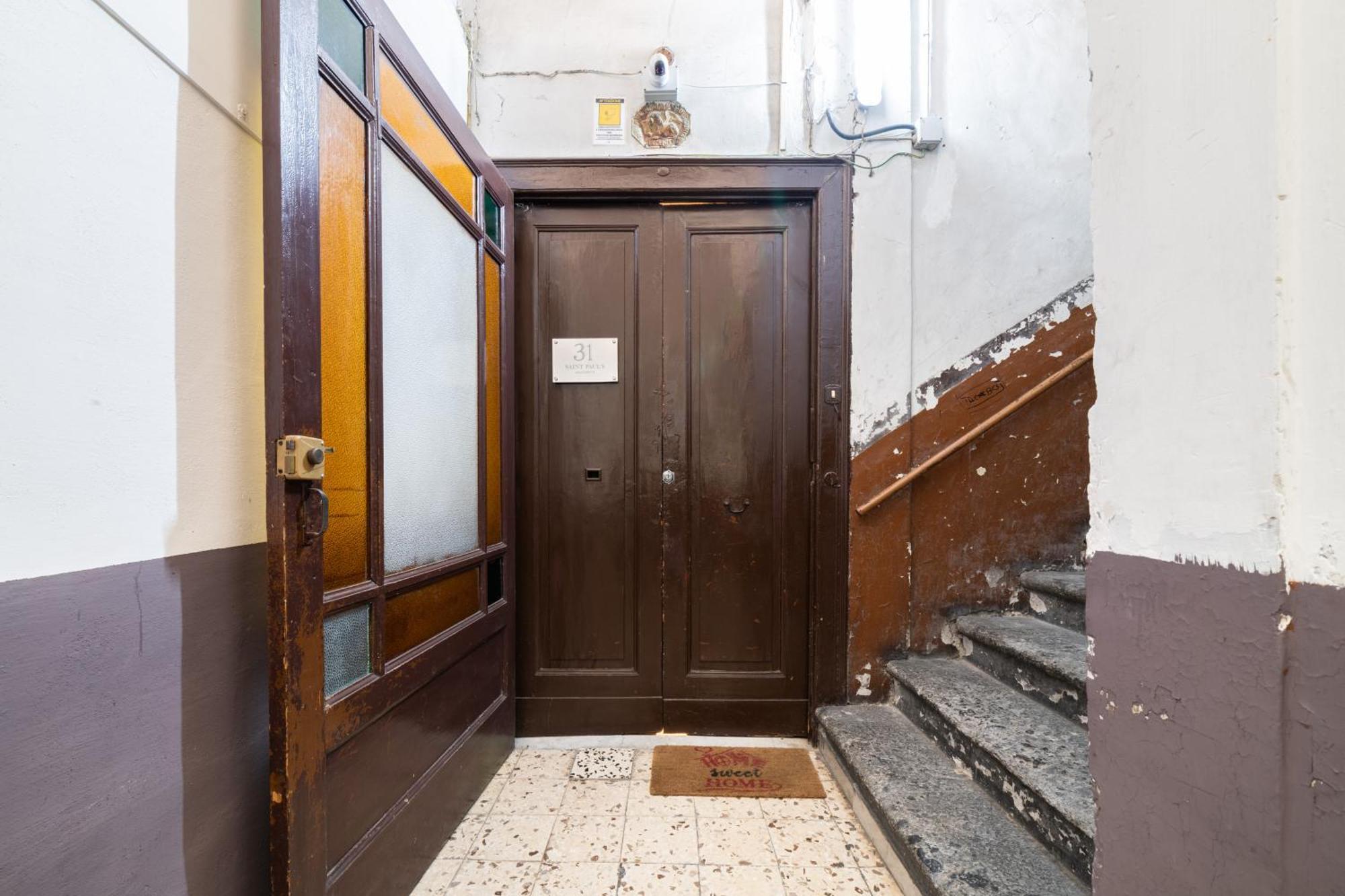 31 Saint Paul'S Apartment By Domusextra ナポリ エクステリア 写真
